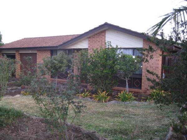 AUCTION THIS SATURDAY 1PM ONSITE Picture