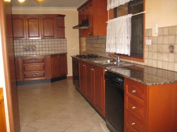 AUCTION THIS SATURDAY 1PM ONSITE Picture