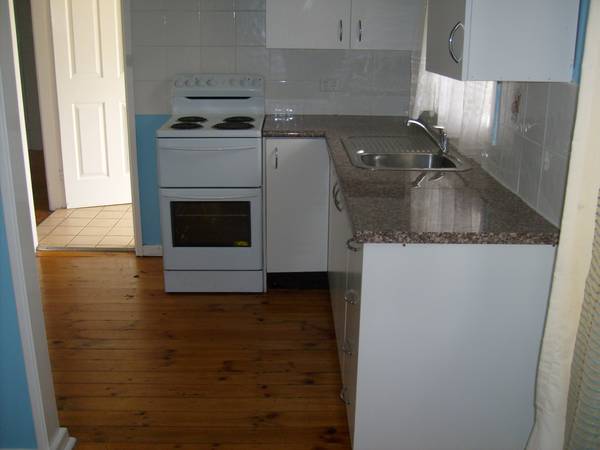 3 bedroom house $280 pw Picture 2