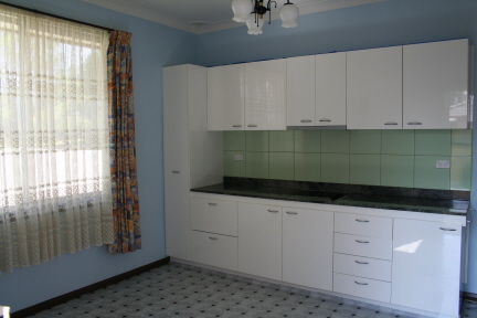 Close to everything Picture 2