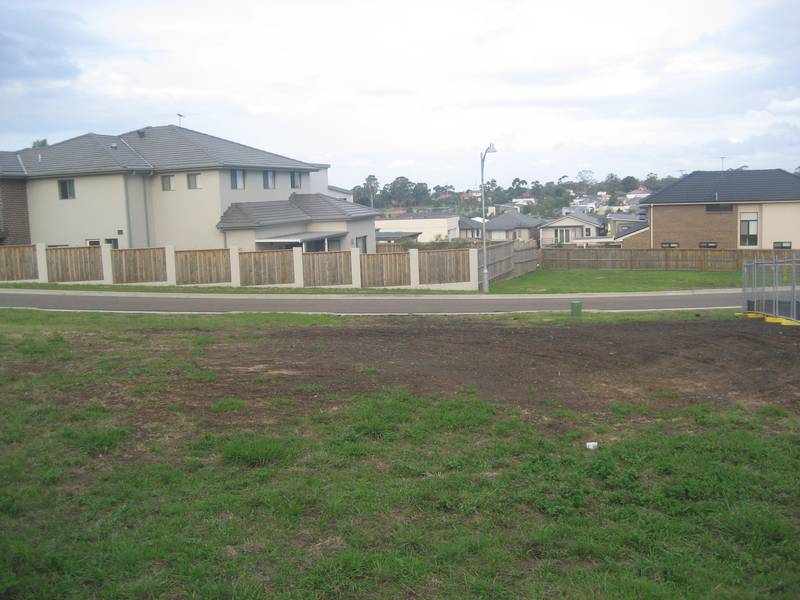 First Home Buyers Golden Opportunity in this Exclusive Suburb Picture 3