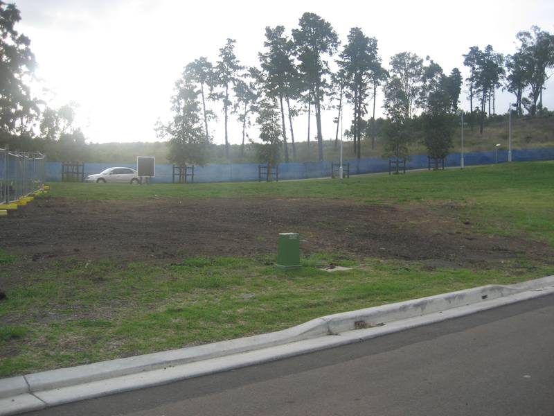 First Home Buyers Golden Opportunity in this Exclusive Suburb Picture 2