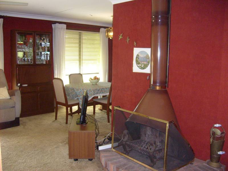 DEPOSIT TAKEN Picture 2