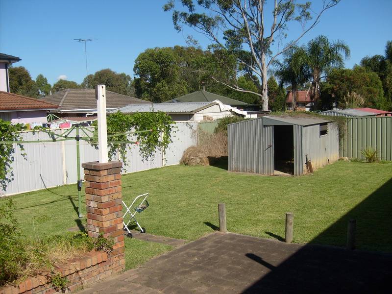 DEPOSIT TAKEN Picture 3