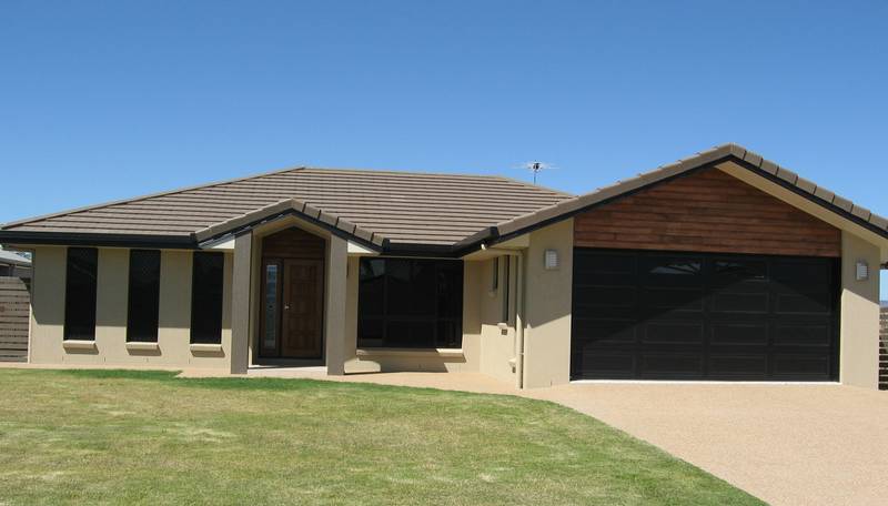 Excutive Style immaculate home Picture 1