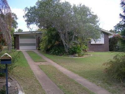 4 Bay Shed on 1106m2 Picture
