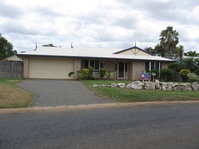 Large Block with Family Home Picture