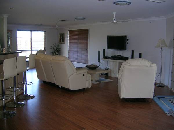 5 Acres ~ Amazing Family Lifestyle Picture 5 Acres ~ Amazing Family Lifestyle Picture