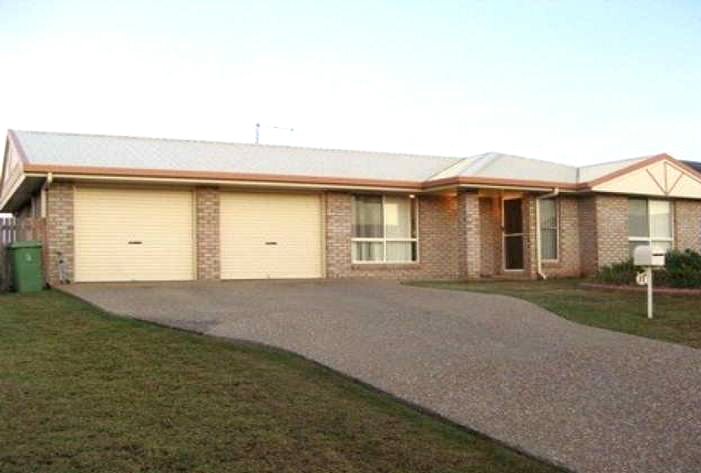 Lovely Lowset in Quiet Area Picture 1