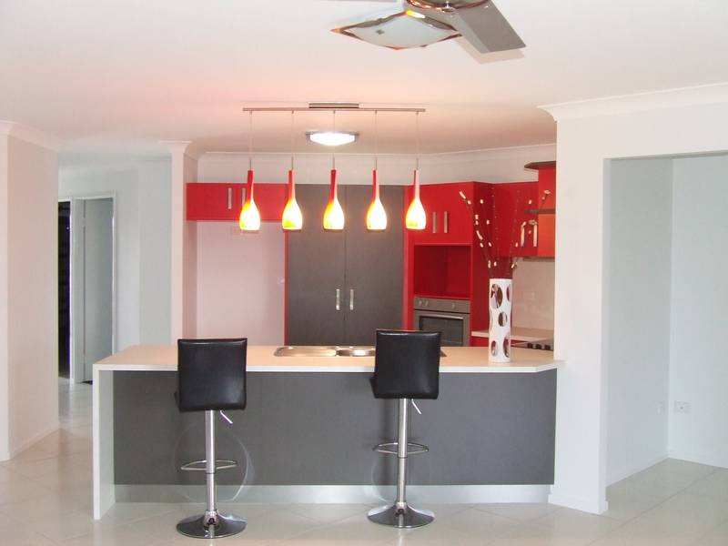 Strikingly Modern Picture 2