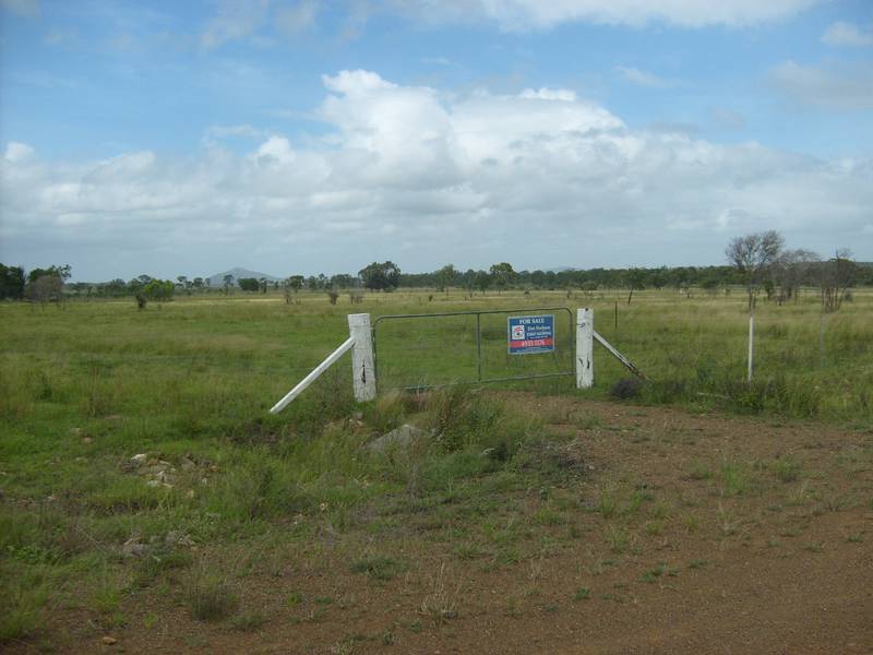 Lifestyle close to Rocky Picture 3