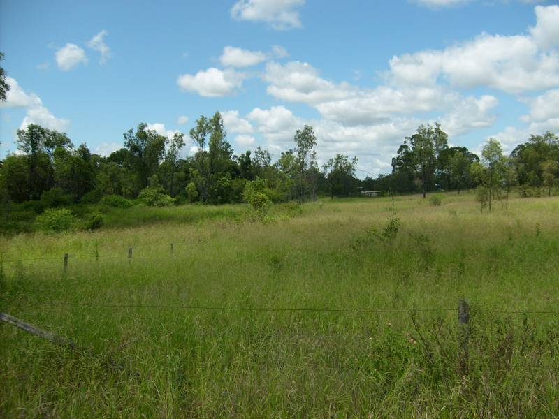 7 ½ Acres in Gracemere Picture 2