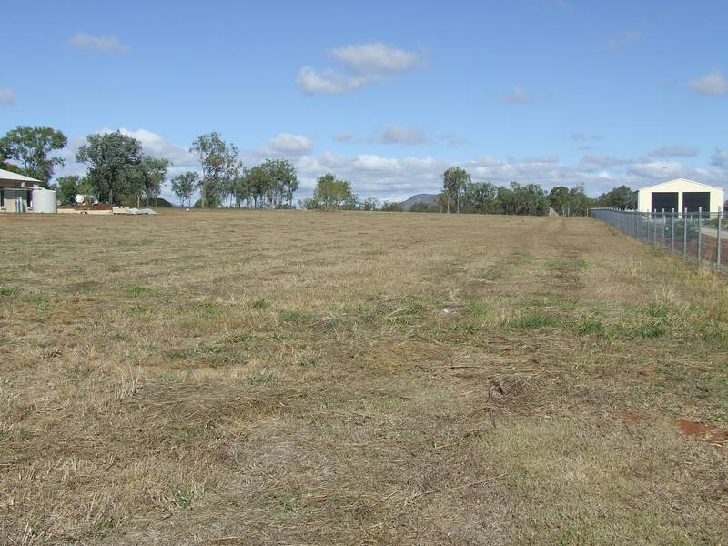 1 Acre With Town Water Picture 3
