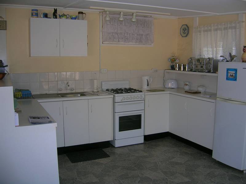 Quiet Location ~ A Family Dream Picture 2