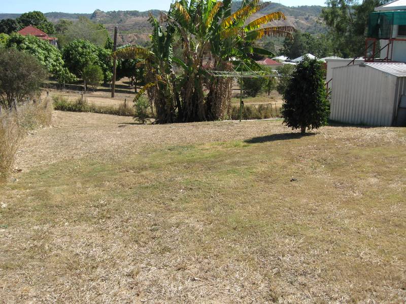 Take In The Views Of Mount Morgan Picture 3