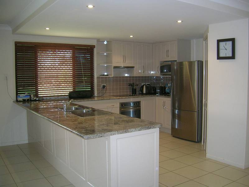 Executive on Davies Picture 2