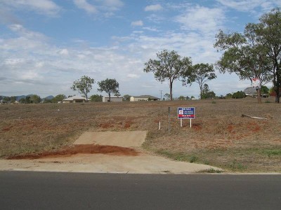 Just over 1 acre Town Water Walk to School Picture