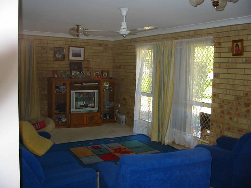 LAND LAND & MORE LAND Picture 3