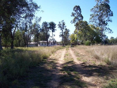 MILTON-176 HA (436ac)
LOAM, 2 CREEKS and LARGE PERMANENT LAGOON Picture