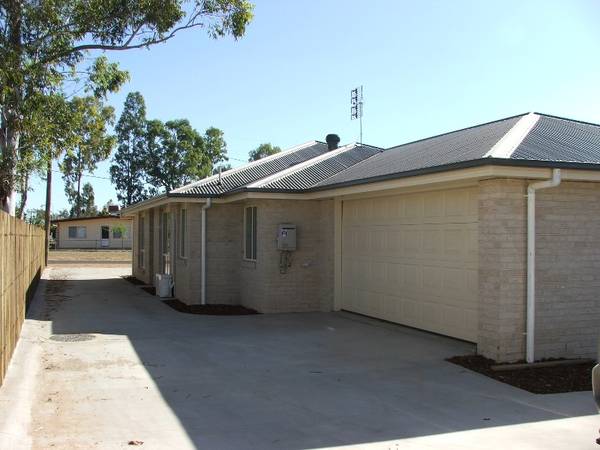 APPEALING MODERN LIVING Picture 1