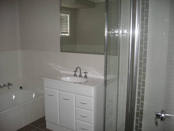 For Rent Picture For Rent Picture