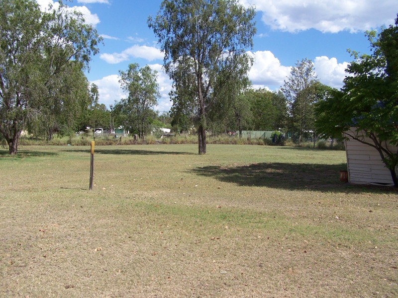 3604 SQUARE METERS + HOUSE !!! Picture 2