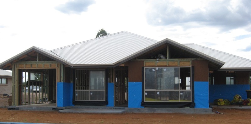 BRAND NEW UNIT IN QUIET LOCATION Picture 2