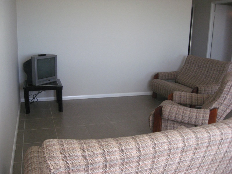 DUPLEX INVESTMENT Picture 3