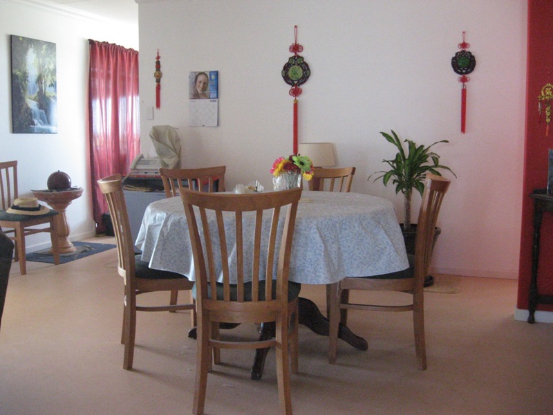 ENJOY THE QUIET LIFE 0N ACREAGE Picture 3