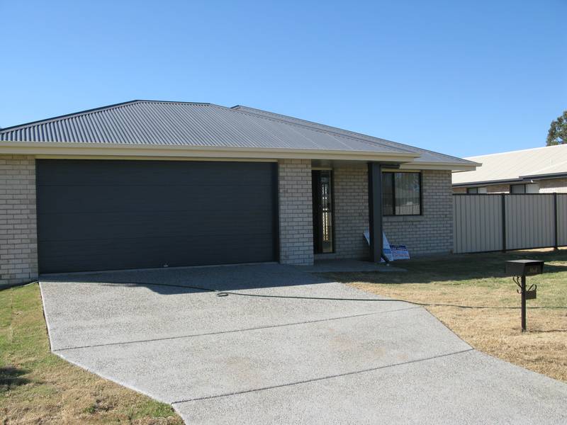 BRAND NEW HOME - MUST BE RENTED! Picture 2