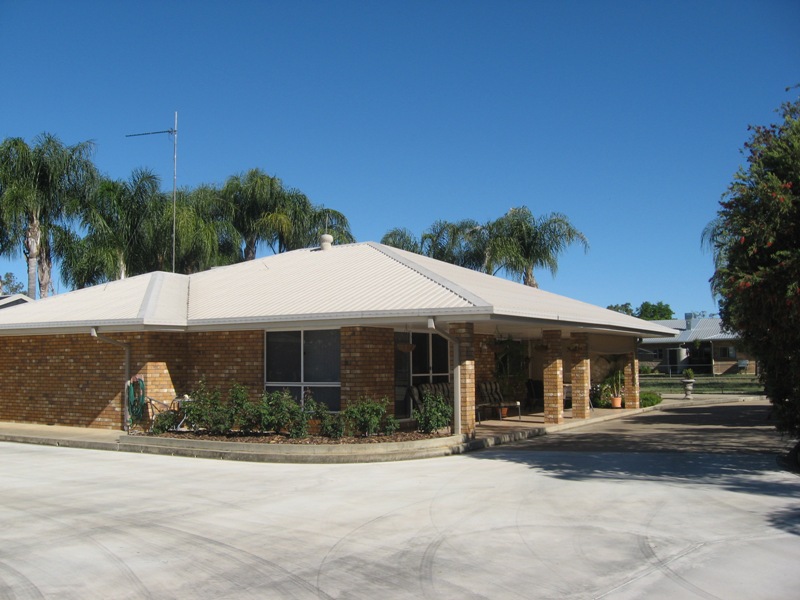 PEACEFUL FAMILY LIVING Picture 1