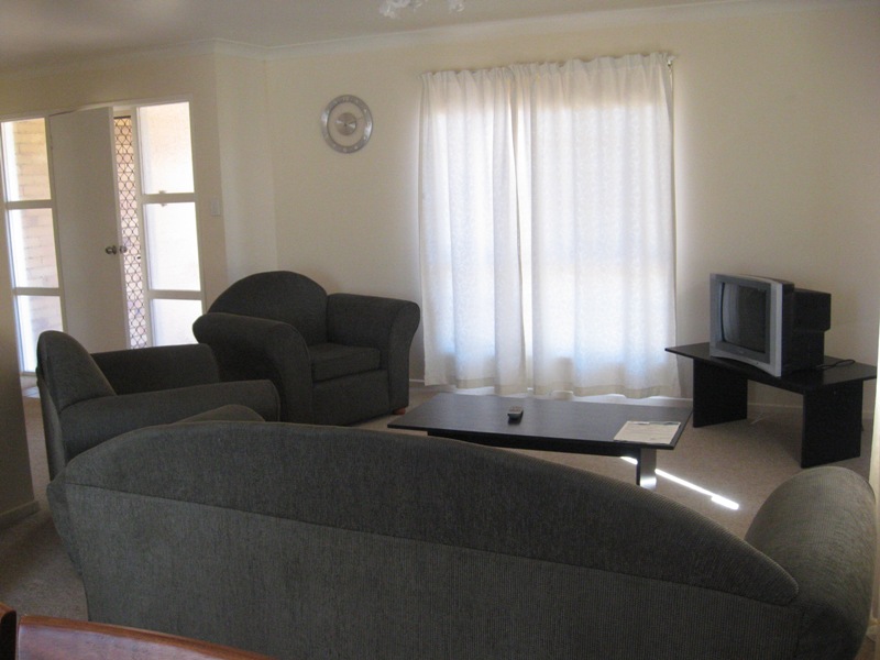 IDEAL INVESTMENT PROPERTY Picture 3