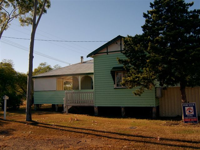 FOR RENT - JANDOWAE Picture 1