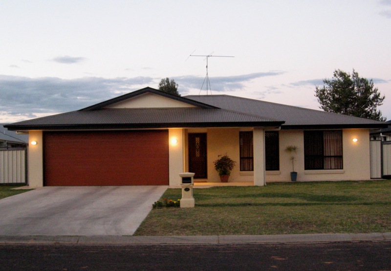 MAKE A PRESTIGIOUS MOVE Picture 1