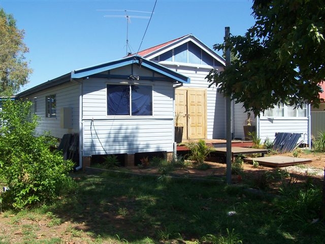BEGINNERS -
INVESTORS -
RENOVATORS Picture 1