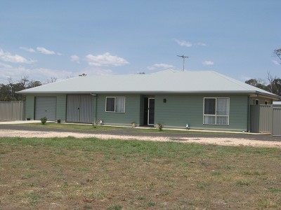 COMPLETELY PRIVATE ACREAGE RETREAT Picture COMPLETELY PRIVATE ACREAGE RETREAT Picture