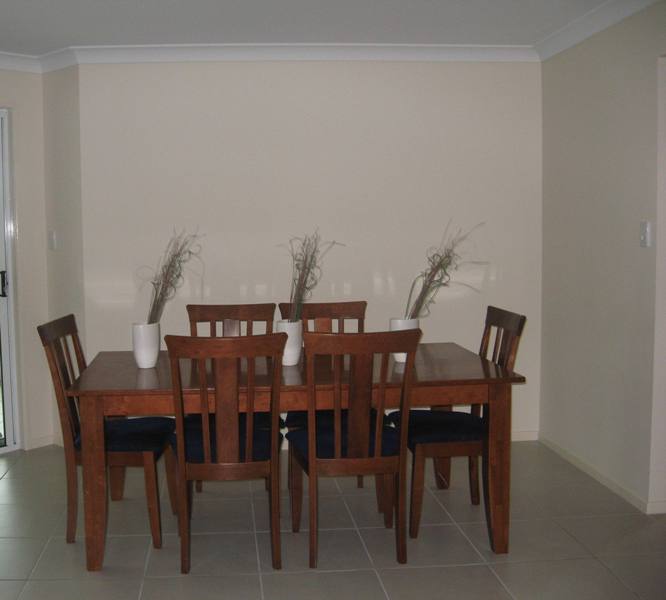 BRAND NEW BRICK Picture 3