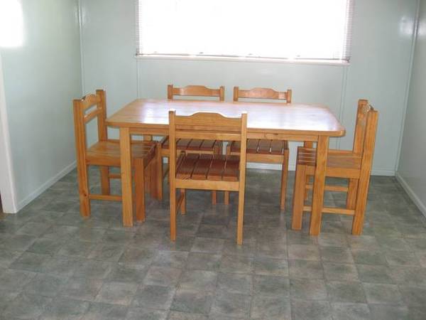 IM MOVING ON, YOU'RE MOVING IN! Picture 3