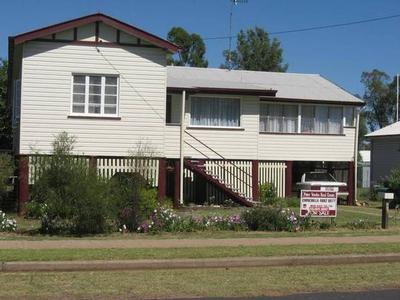 Charming Highset Home Picture