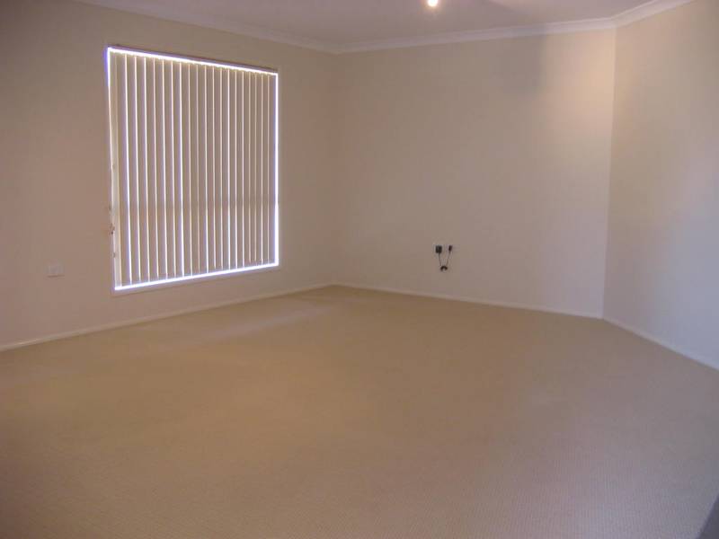 FOR RENT - FURNISHED OR UNFURNISHED Picture 2