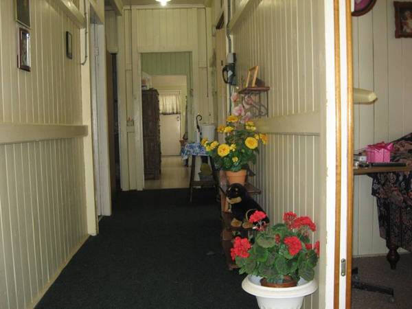 GREAT POSSIBILITIES!!! Picture 3