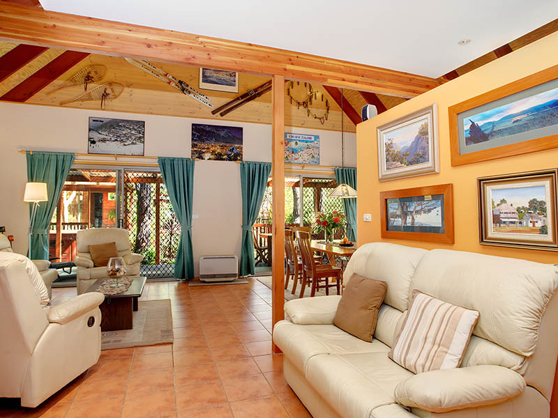 Simply Outstanding! Picture 3