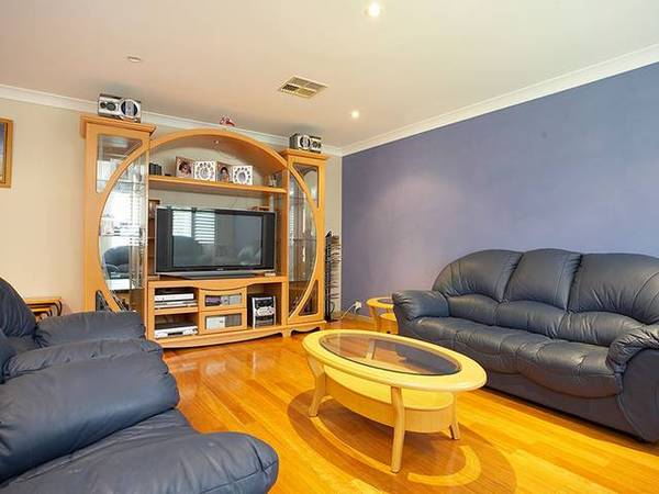 ENTERTAINMENT AT IT'S BEST Picture