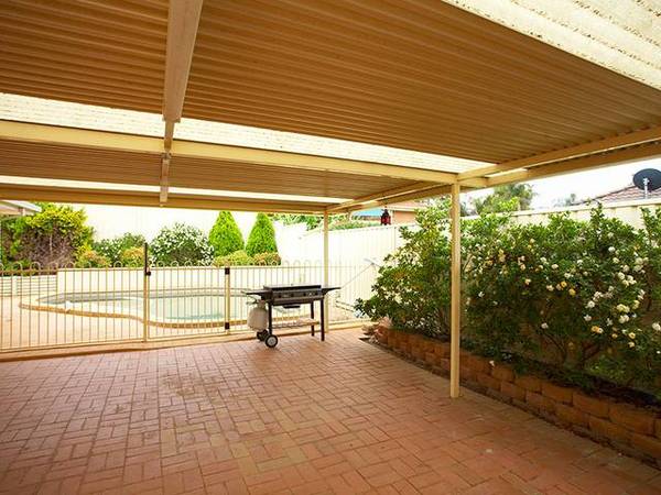 ENTERTAINMENT AT IT'S BEST Picture