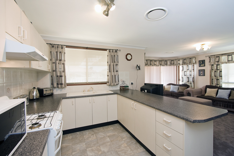 JUST ENJOY... Picture 2