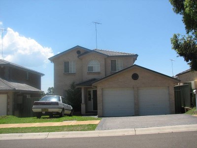 TWO STOREY BARGAIN! Picture