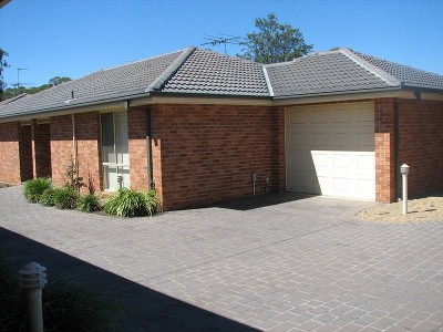 QUALITY OVER 55'S COMPLEX Picture