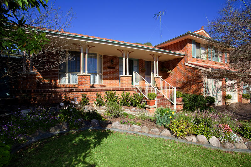 SPLIT LEVEL 1ST STAGES Picture 1