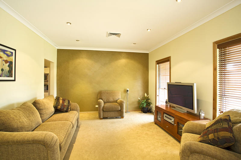 VERY IMPRESSIVE PROPERTY Picture 2