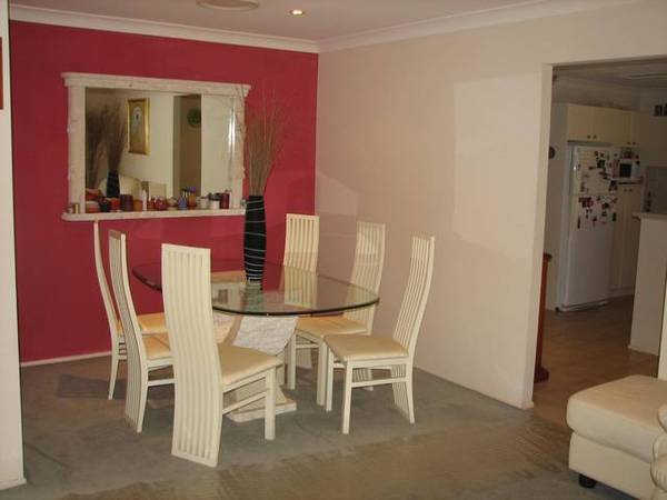 Fresh on the market Blue Hills 665m2 Picture 2